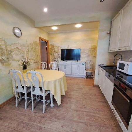 Andy Service Appartments Рига Экстерьер фото