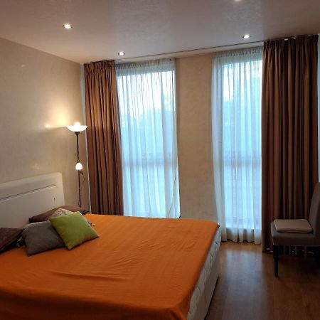 Andy Service Appartments Рига Экстерьер фото