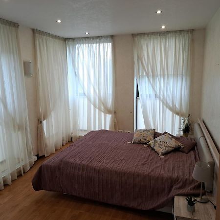 Andy Service Appartments Рига Экстерьер фото