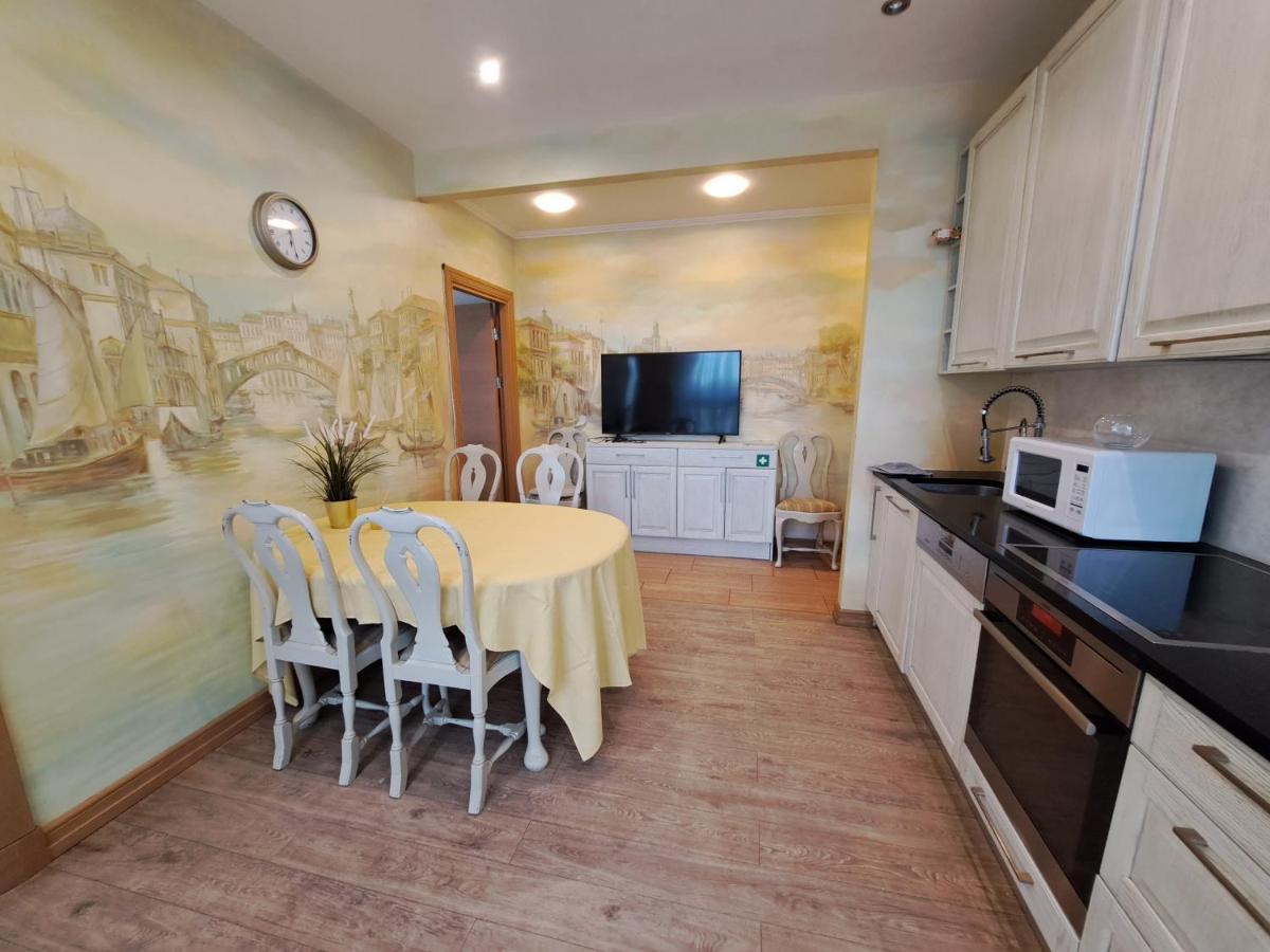 Andy Service Appartments Рига Экстерьер фото